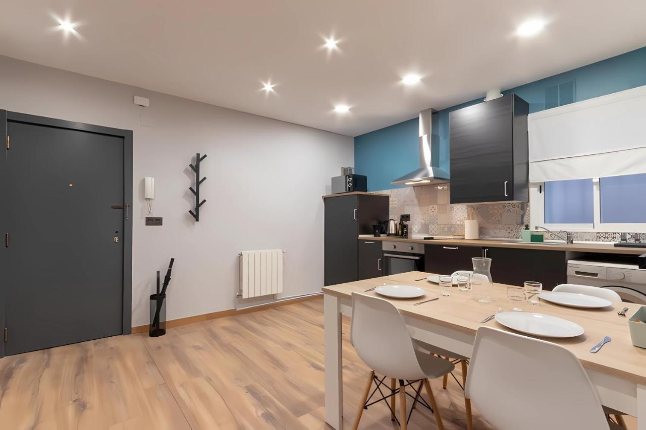 Bilbao Urban City Apartment Exterior photo